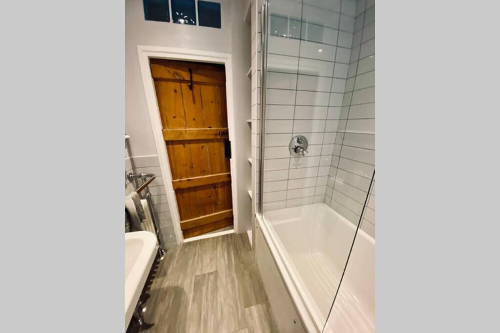 Angel Cottage, Boxgrove, Chichester - Relax And Unwind エクステリア 写真